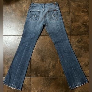 7 For All Mankind Women’s Bootcut Low rise Blue Jeans Size 26
